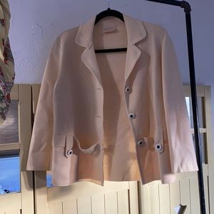 Vintage cream blazer.